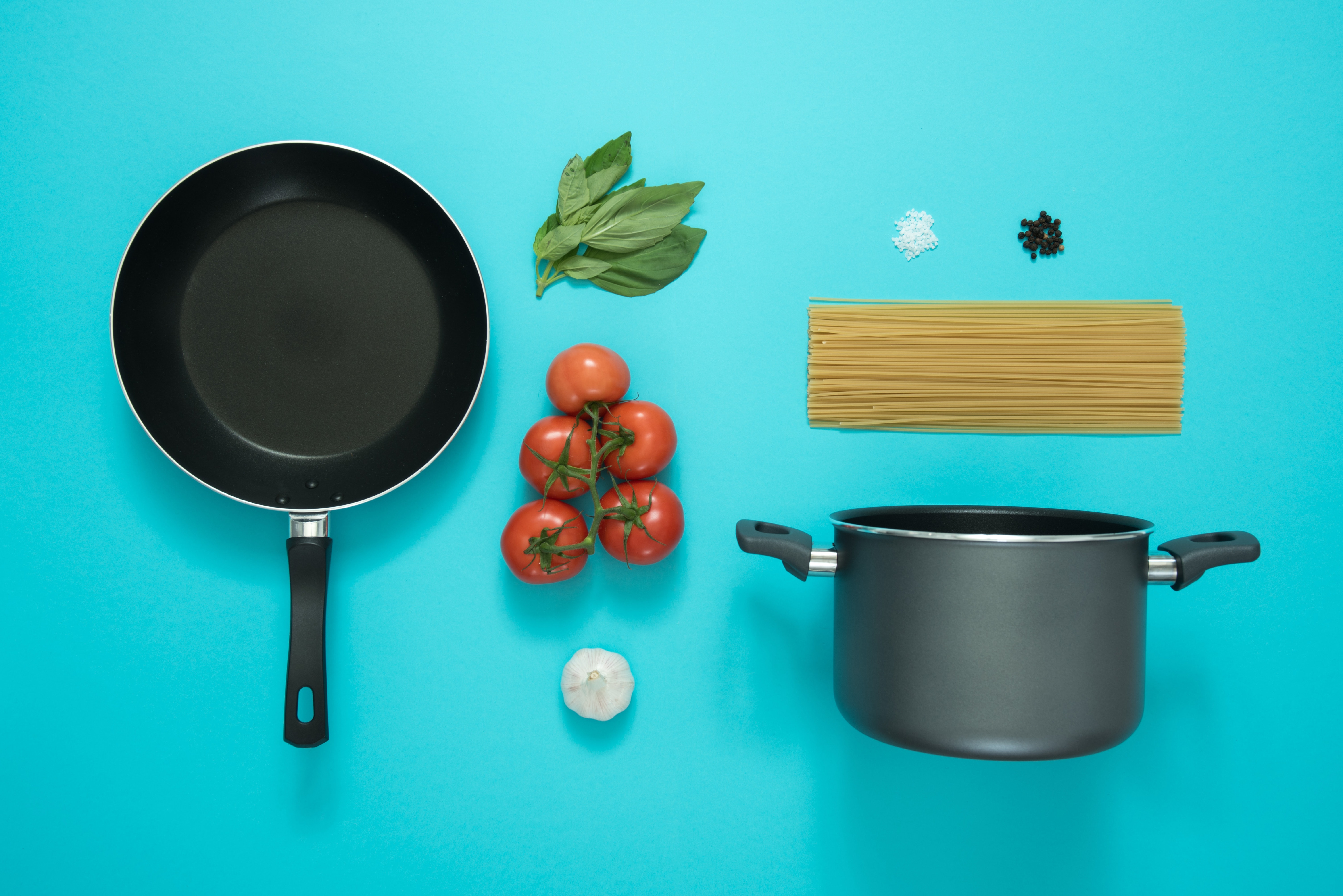 Non-stick frying pot and pan